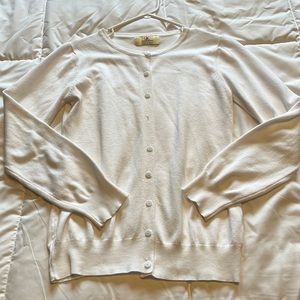 💰3/$15💰 White cardigan size Small